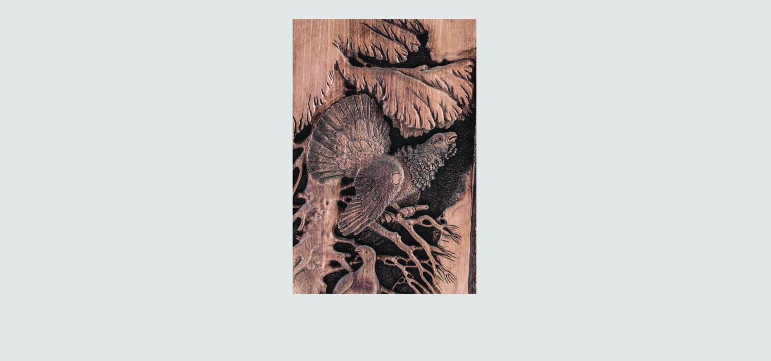 Детаил уникальной ручной работы - картина ручная резьба по дереву